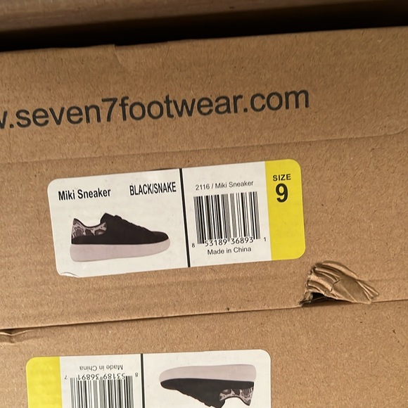 Seven7 footwear Miki Sneakers, varied sizes, Black/snake, various sizes 6-8 new! - Picture 7 of 12
